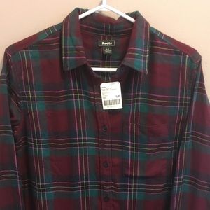 NWT - Maroon and green plaid Roots flannel